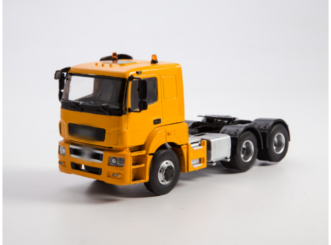 Камский грузовик 65206 седельный тягач, желтый
