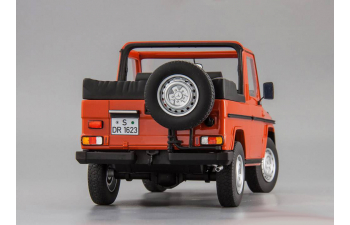 MERCEDES-BENZ 230GE Cabrio G-Class G460 (W460) 1979 Red