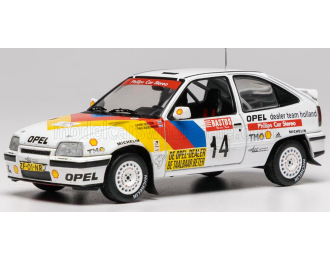 OPEL Kadett E GSI #14 E.Doctor/T.Badenberg, Circuit des Ardennes (1992)