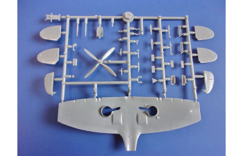 Сборная модель Supermarine Sptifire Mk.IX UTI