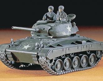 Сборная модель Легкий танк M24 Chaffee