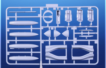 Сборная модель AJ-37 Viggen 'Show Must Go On'