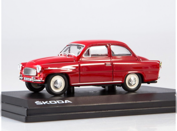 SKODA Octavia (1963) red