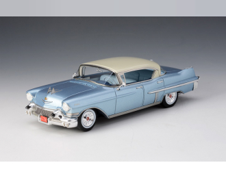 Cadillac Fleetwood 62 1957 (white / blue)