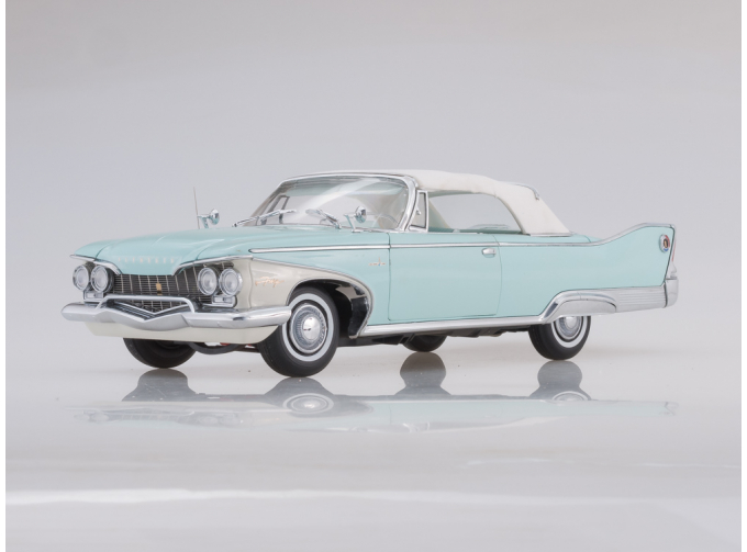 PLYMOUTH Fury Closed Convertible (1960), white/aqua mist