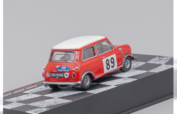 BMC MINI Cooper S #89 1967 Paddy Hopkirk - Ron Crellin из серии RALLY CARS