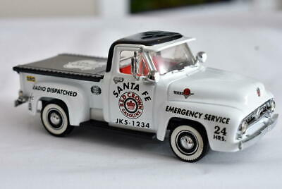 FORD F-100 1955, white / black