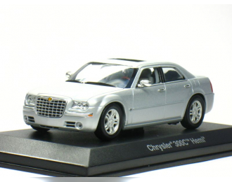 CHRYSLER 300C Hemi Bright (2004), silver