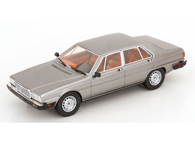MASERATI Quattroporte 3 (1979-1985), silver-grey metallic