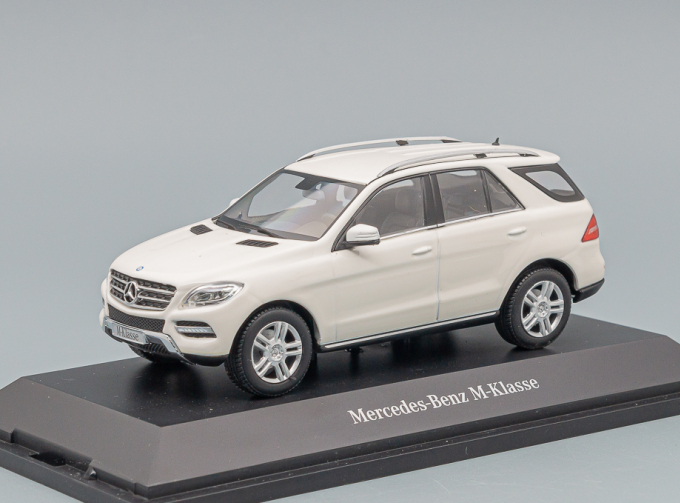 MERCEDES-BENZ M-Class ML W166 (2011), white