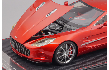 ASTON MARTIN One-77, red