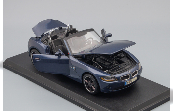 BMW Z4 Spider 2003, blue grey metallic