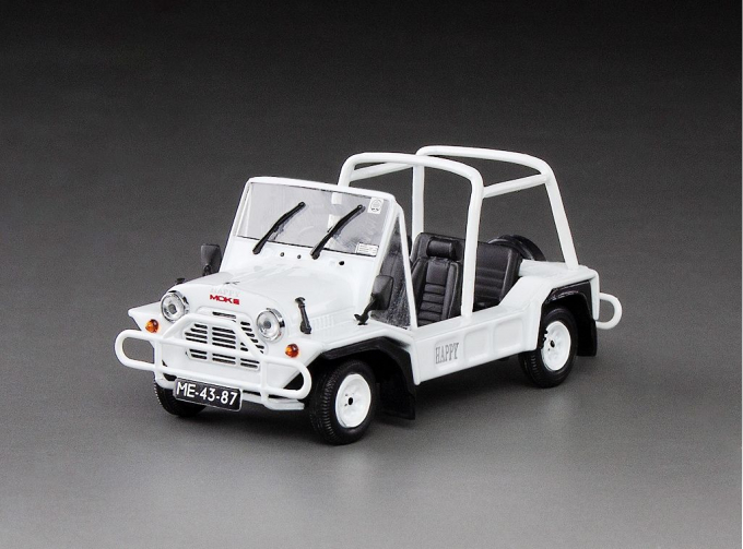 AUSTIN MINI Moke RHD Car Rental Macau with 2 Figurines, white