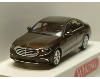 MERCEDES-BENZ E-Klasse (W213) Exclusive (2016), dark brown