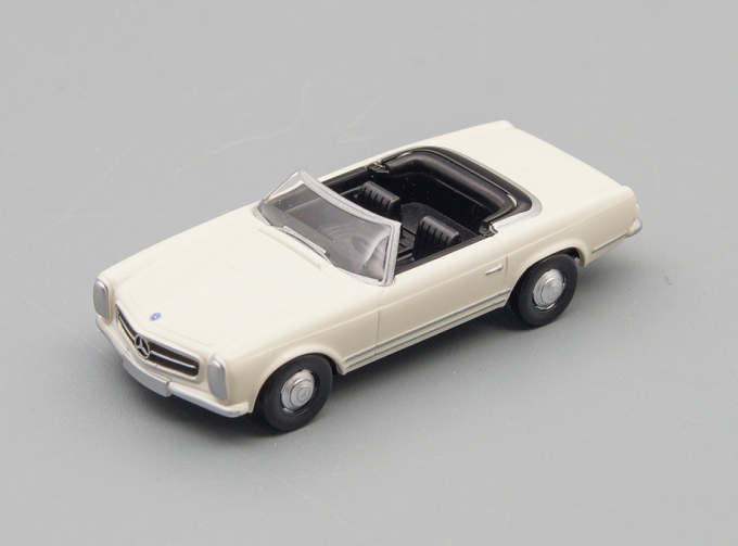 MERCEDES-BENZ 280 SL Pagode, pearlwhite