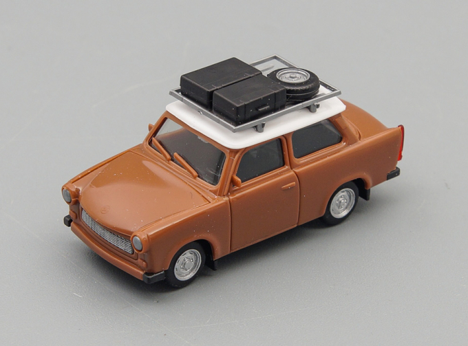 TRABANT 601 S "On Tour", brown/white