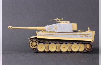 Сборная модель Sd.Kfz. 181 Pz.kpfw.VI Ausf. E Tiger I Middle ProductionW/ Full Interior