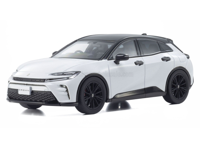 TOYOTA Crown Sport RS (2025), white