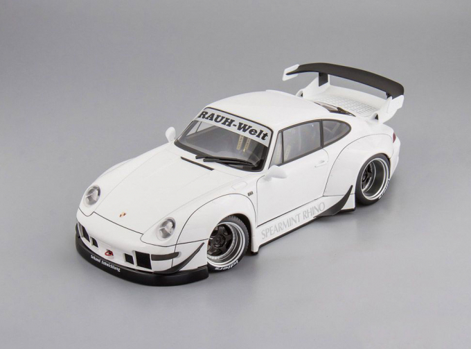 PORSCHE 993 RWB, white