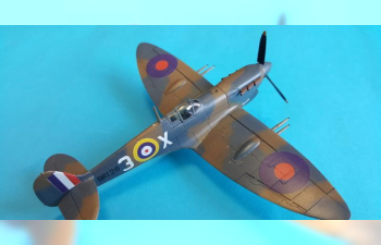 Сборная модель Spitfire Mk.Vc „Four Barrels over Malta“