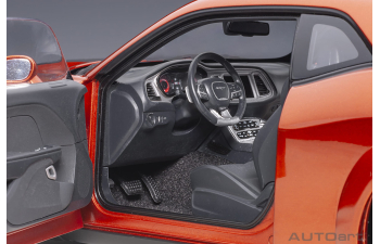 Dodge Challenger SRT Hellcat Widebody - 2018 (go mango/dual gunmetal center stripes)