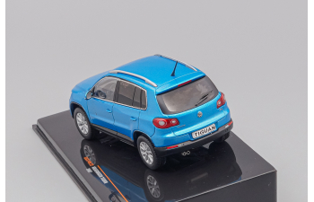 VOLKSWAGEN Tiguan (2007), blue metallic
