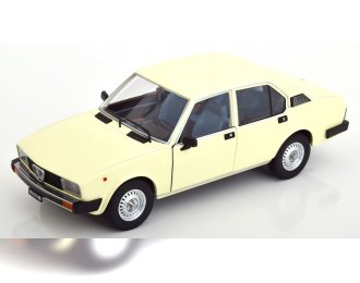 ALFA ROMEO Alfetta Berlina 2000L (1978), creme