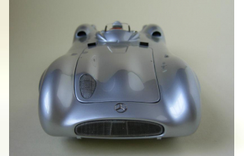 MERCEDES-BENZ W196 R Streamliner (1954/1955), silver