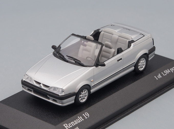 RENAULT 19 Cabriolet (1992), silver
