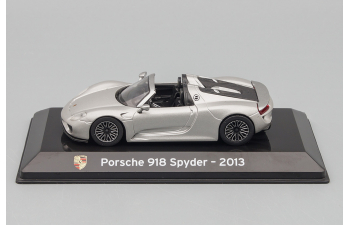 PORSCHE 918 Spyder 2013, silver