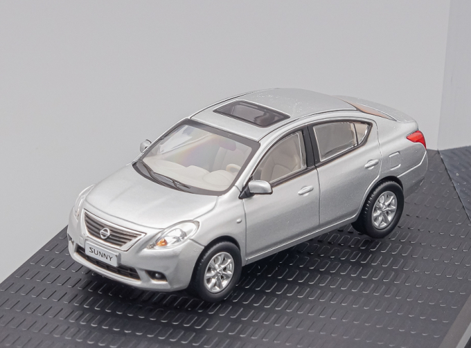 NISSAN Sunny B17 (2010), silver