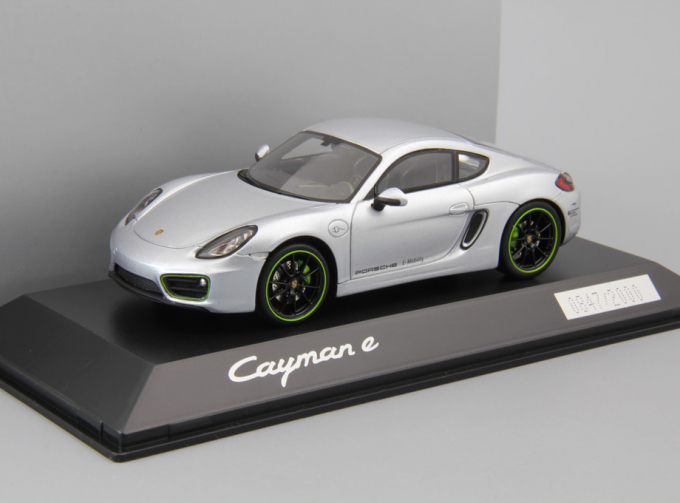 PORSCHE Cayman E Coupe (2015), silver