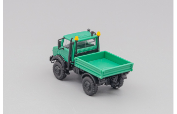MERCEDES-BENZ Unimog Euro I mit Tieflader 4a, green