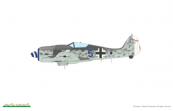 Сборная модель истребитель Focke-Wulf Fw 190A-8 версия Weekend