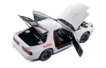 MAZDA RX-7 WITH TAKAHASHI RYOSUKE FIGURE (2006)