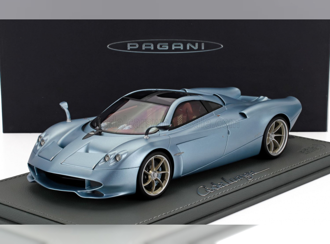 PAGANI Huayra Codalunga (2022) - Con Vetrina - With Showcase, Azzurro Sardegna - Matt Light Blue