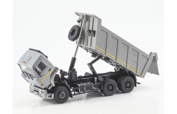 Камский грузовик 6520 самосвал, серый