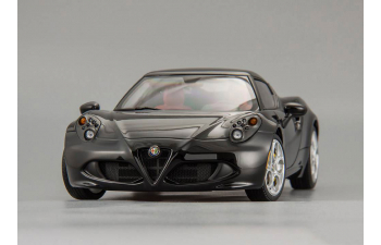 ALFA ROMEO 4C (2013), glossy black