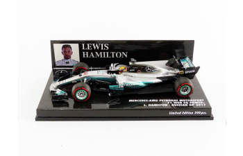 MERCEDES AMG PETRONAS FORMULA ONE TEAM F1 W08 EQ POWER+ - LEWIS HAMILTON - RUSSIAN GP 2017