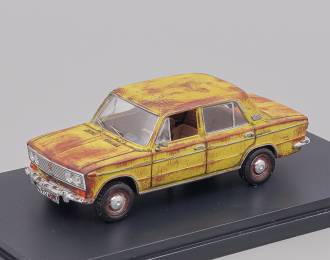 ВАЗ 2103, жёлтый