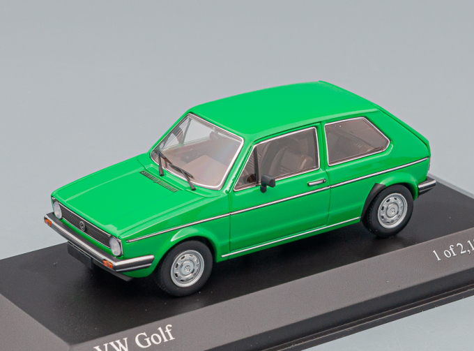 VOLKSWAGEN Golf (1980), green