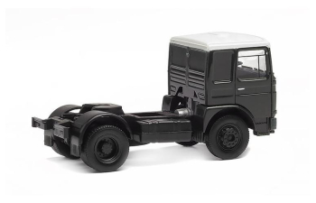 ROMAN Diesel 4x2 седельный тягач, зеленый