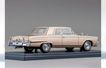 IMPERIAL Crown 2-door Hardtop Coupe (1965), beige metallic