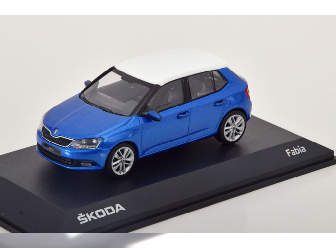 SKODA Fabia, blue metallic white