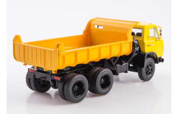 Камский грузовик Э5510, оранжевый