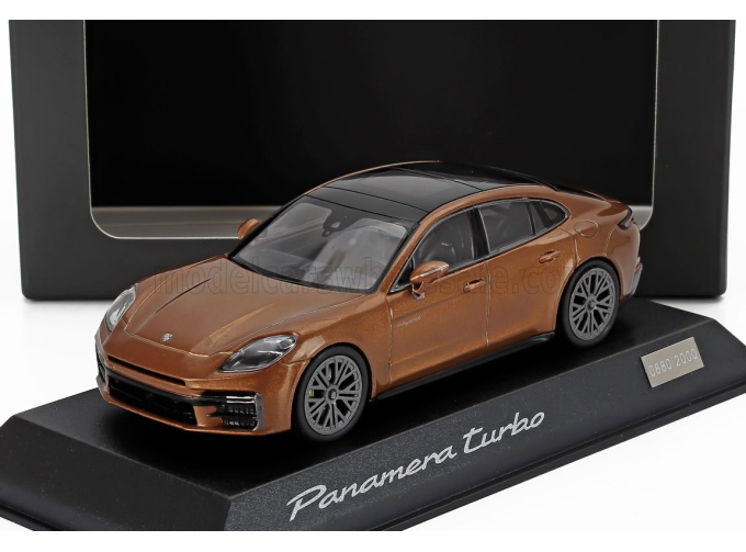 PORSCHE Panamera Turbo E-Hybrid (G3) (2024), Madeira gold metallic