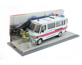 MERCEDES-BENZ 310 Police Van, white