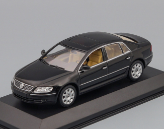 VOLKSWAGEN Phaeton, black