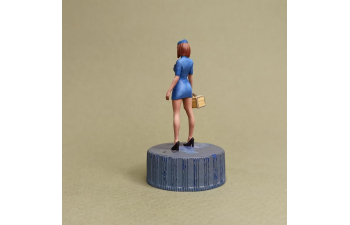 Фигура 0762 Стюардесса (вариант 4, окрашенная), цвет в ассортименте
