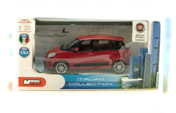 FIAT 500L, red